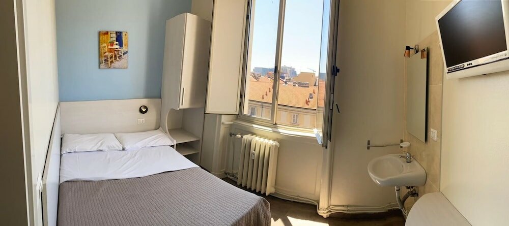 Фото Hotel Kennedy