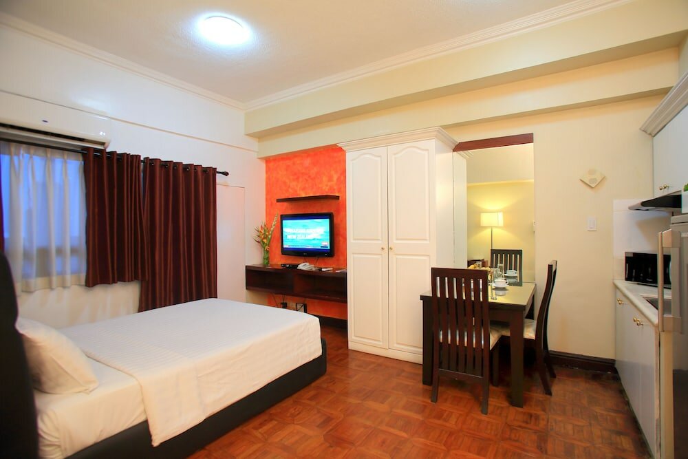 Фото Bsa Suites Makati