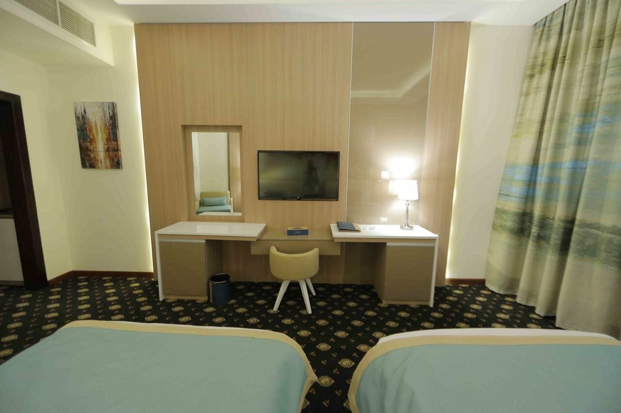 Фото Tolip Gardens Hotel