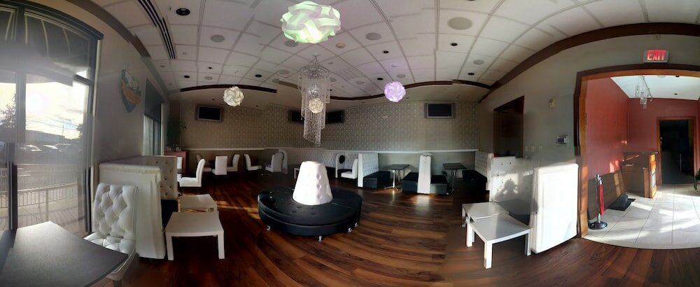 Фото Hotel Executive Suites