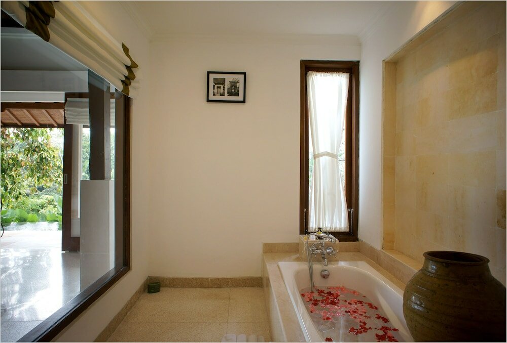 Фото Alam Ubud Culture Villas & Residences