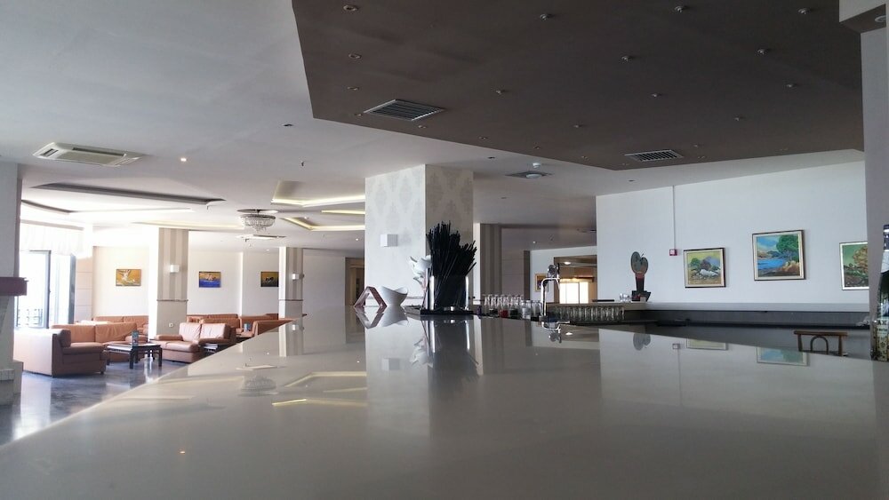 Фото Themis Beach Hotel