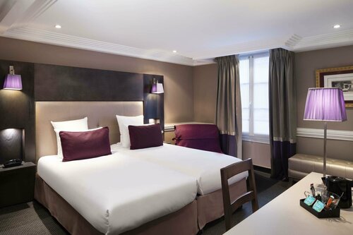 Гостиница Elysées Hotel в Париже