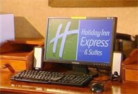 Фото Holiday Inn Express Hotel & Suites Watertown-Thousand Island, an Ihg Hotel