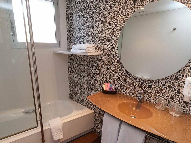 Фото Yomo Mola Park