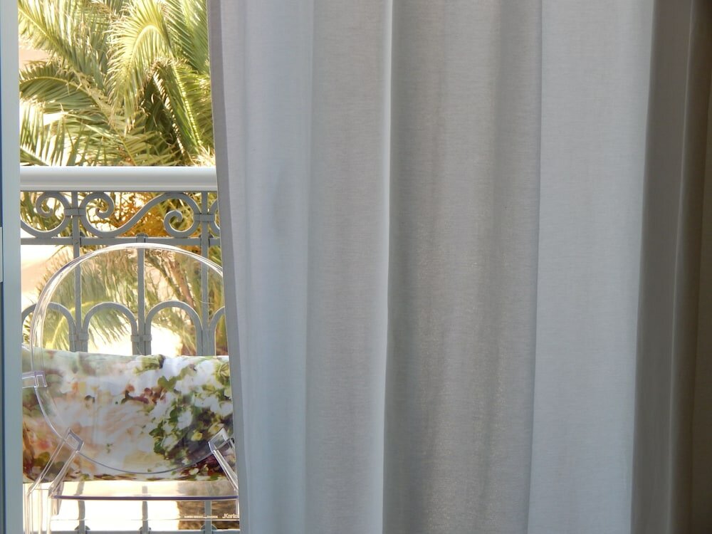 Фото 5 Hermoupolis Concept Sites