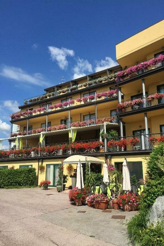 Гостиница Hotel Riva Del Sole