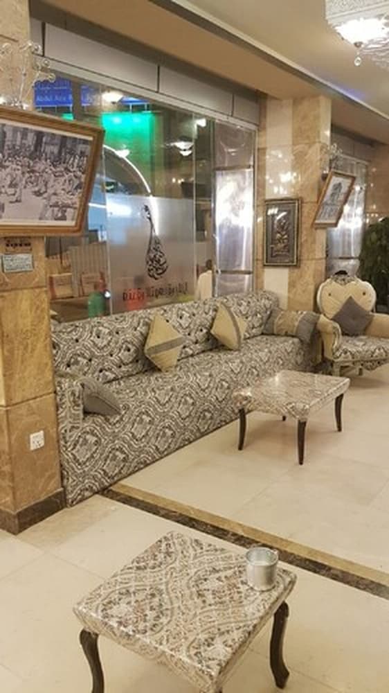 Фото Al Tawfiq Plaza