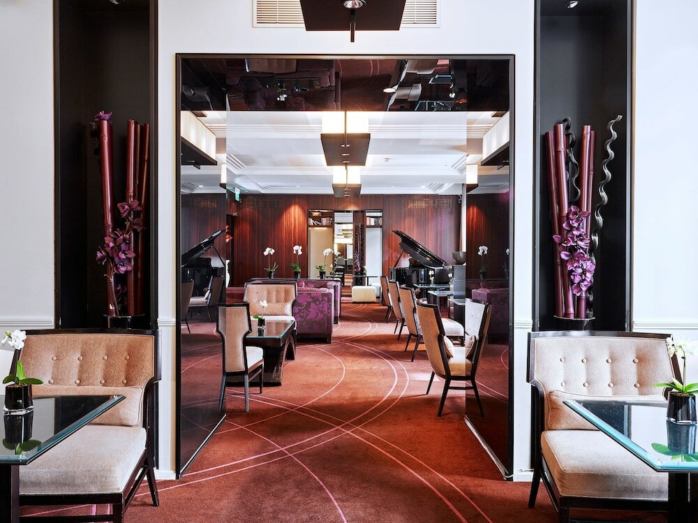 Фото La Trémoille Hotel