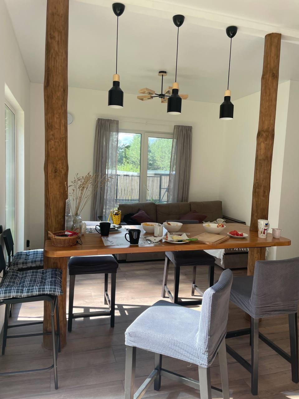 Фото Домик под соснами