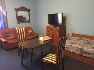 Kars (Rostov-on-Don, Chereshnevaya ulitsa, 38/1), hotel