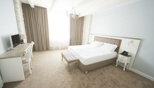 Внешний вид отеля Капитал в Новороссийске, фото 2