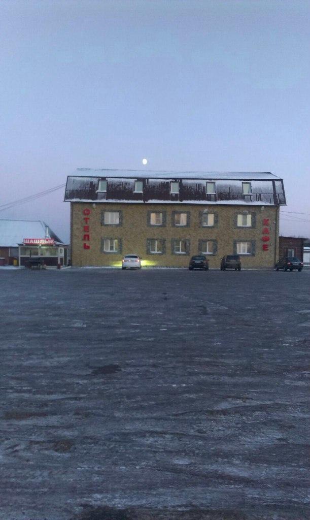 Фото отеля 2