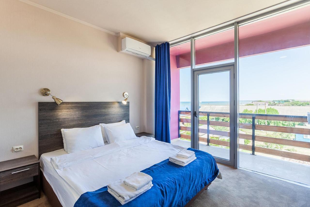 Фото Отель Кучугуры