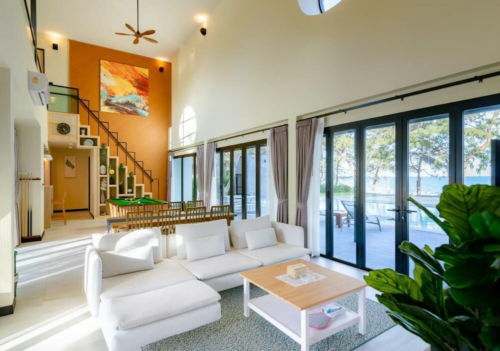 Фото Emmarin Villa