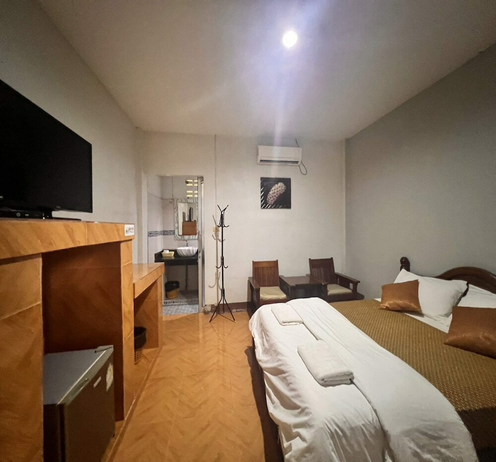 Фото Oyo 75517 Mananchaya Resort