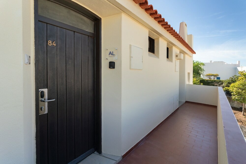 Фото Jardim Cozy Apartment with 2 swimming pools near the Old Town