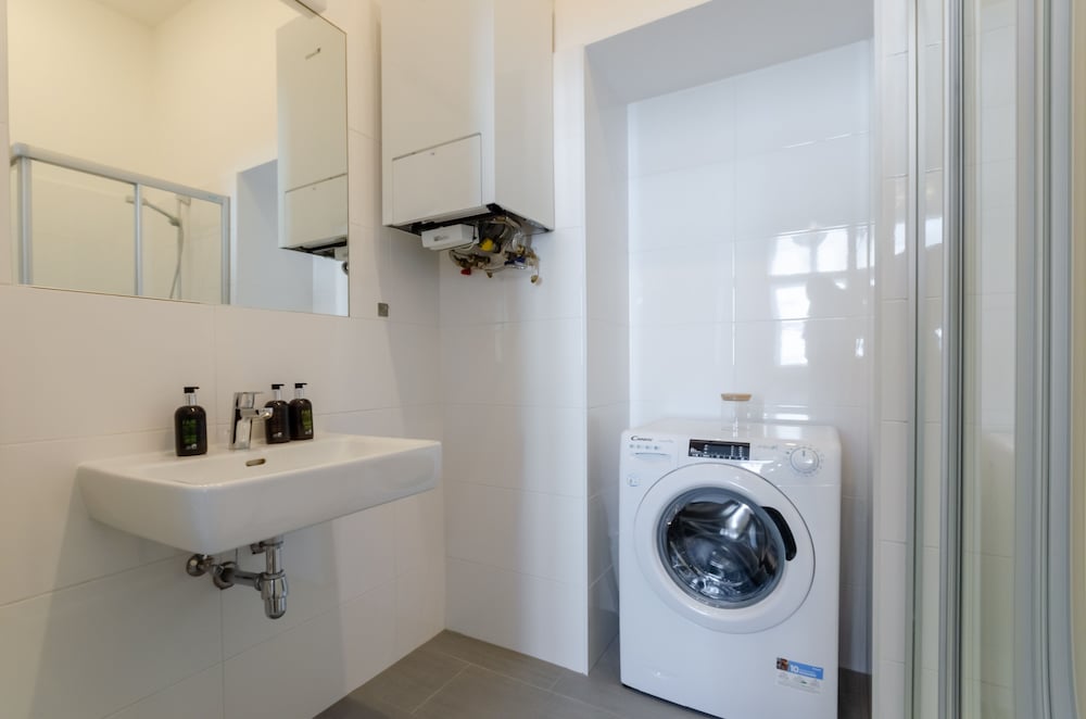 Фото Modern Apartment near the City Center & Wien Mitte