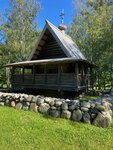 Chapel of Mary Magdalene (Velikiy Novgorod, Yuryevo District) ، مصلى كنسي، صليب تذكاري