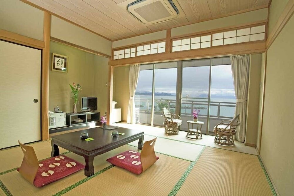 Фото Tosaryu Onsen Sanyoso