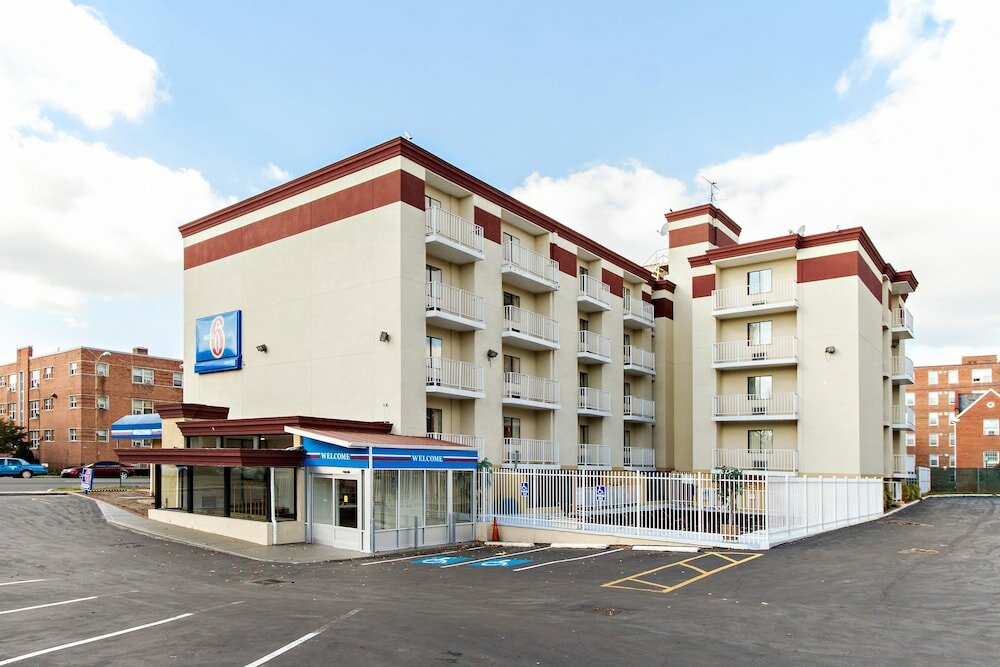 Фото Motel 6 Washington, Dc