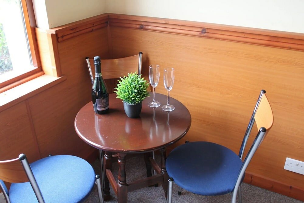 Фото Redwings Lodge Sawtry