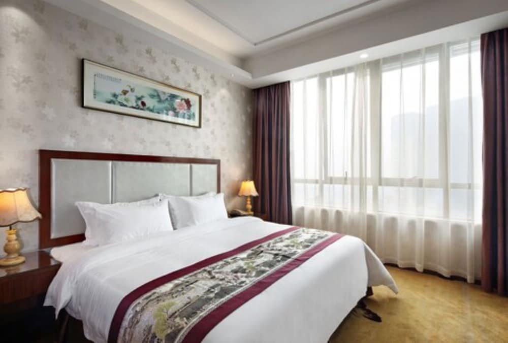 Фото Honglilai Hotel Shenzhen