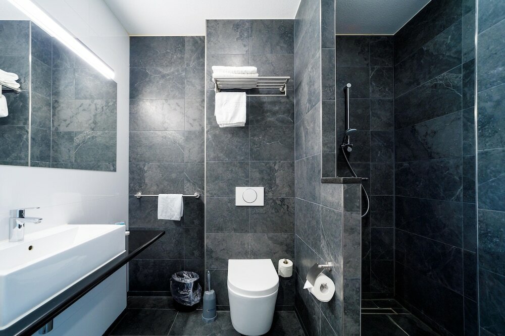 Фото Bastion Hotel Tilburg