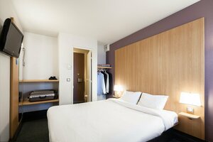 B&b Hotel Amiens (Hauts-de-France, Somme, Arrondissement d'Amiens, Boves, Pole Jules Verne), hotel