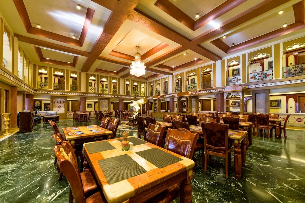 Фото Chokhi Dhani The Palace Hotel