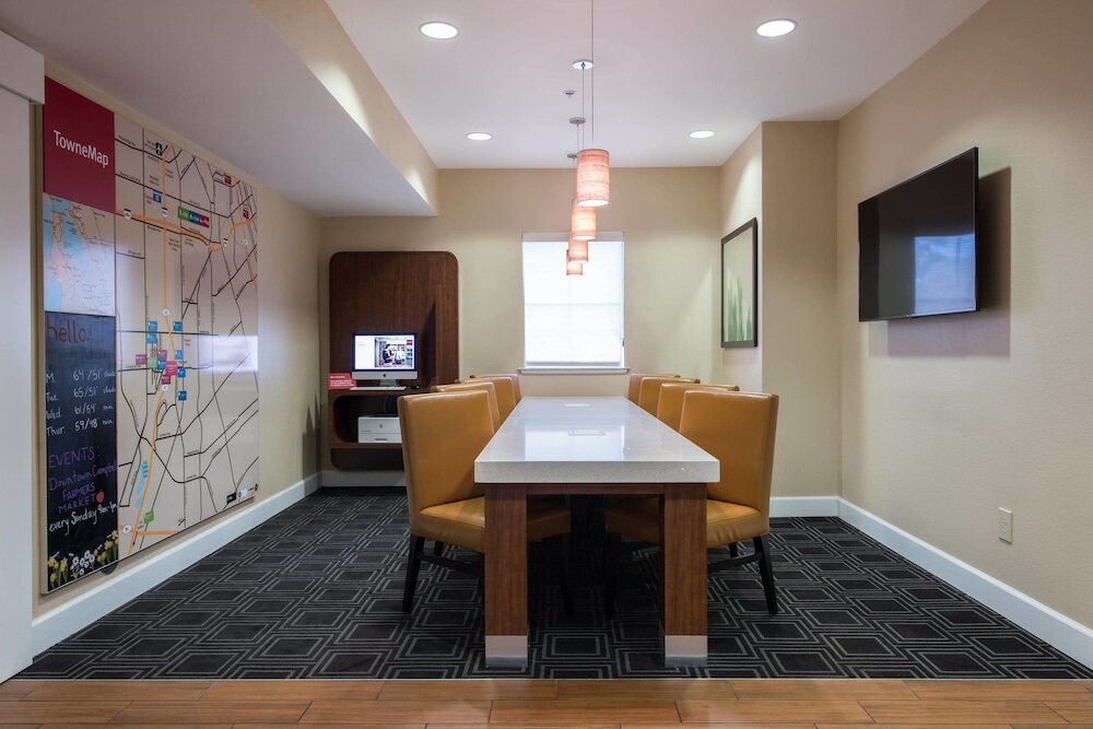 Фото TownePlace Suites by Marriott San Jose Campbell