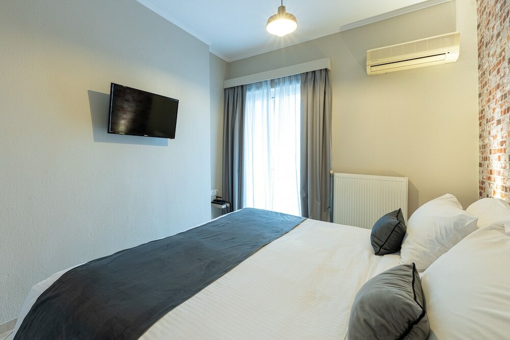 Фото Nantin Hotel Ioannina