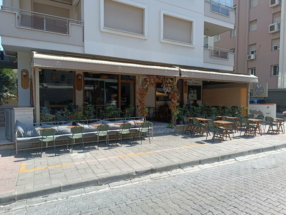Coffee shop Kew LDN, Izmir, photo