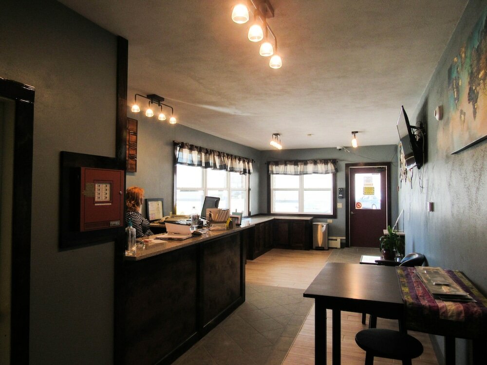 Фото Brewer Motor Inn