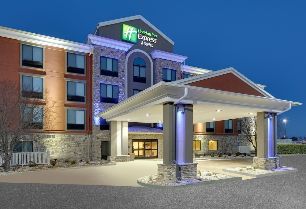 Фото Holiday Inn Express Mitchell, an Ihg Hotel