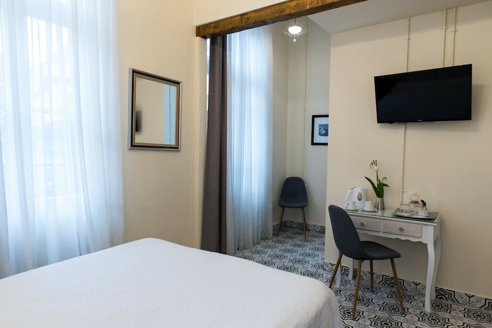 Фото Old Town Inn