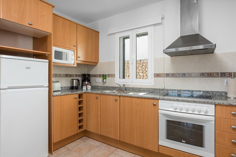 Фото White Sands Beach Club