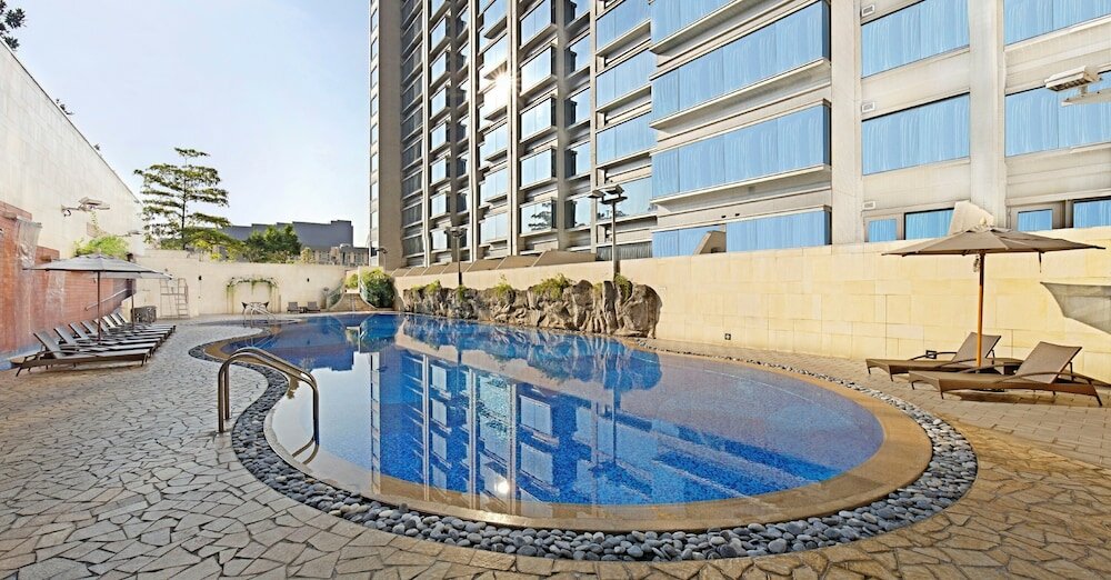 Фото Harbour Plaza 8 Degrees