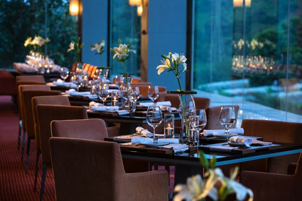 Фото Lakeside Chalet - Mumbai, Marriott Executive Apartments