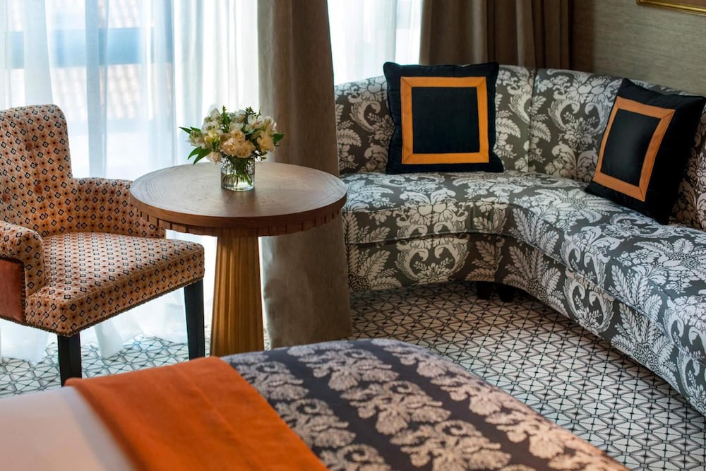 Фото The First One Madrid Preciados