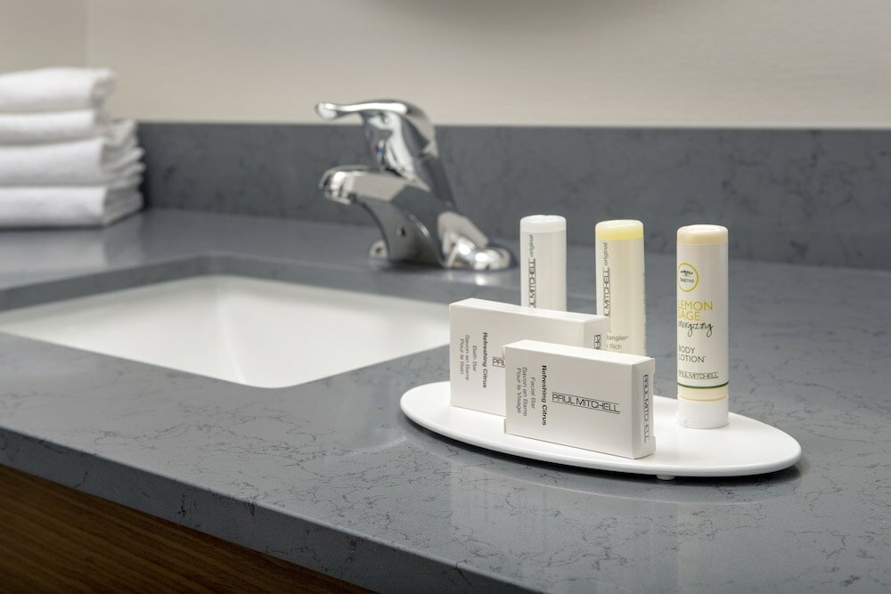 Фото Fairfield Inn & Suites by Marriott New Orleans Metairie