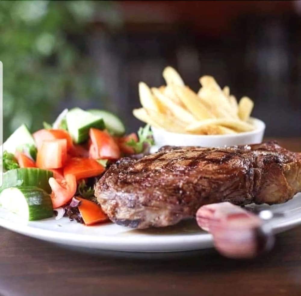 Фото The Cavenagh Hotel