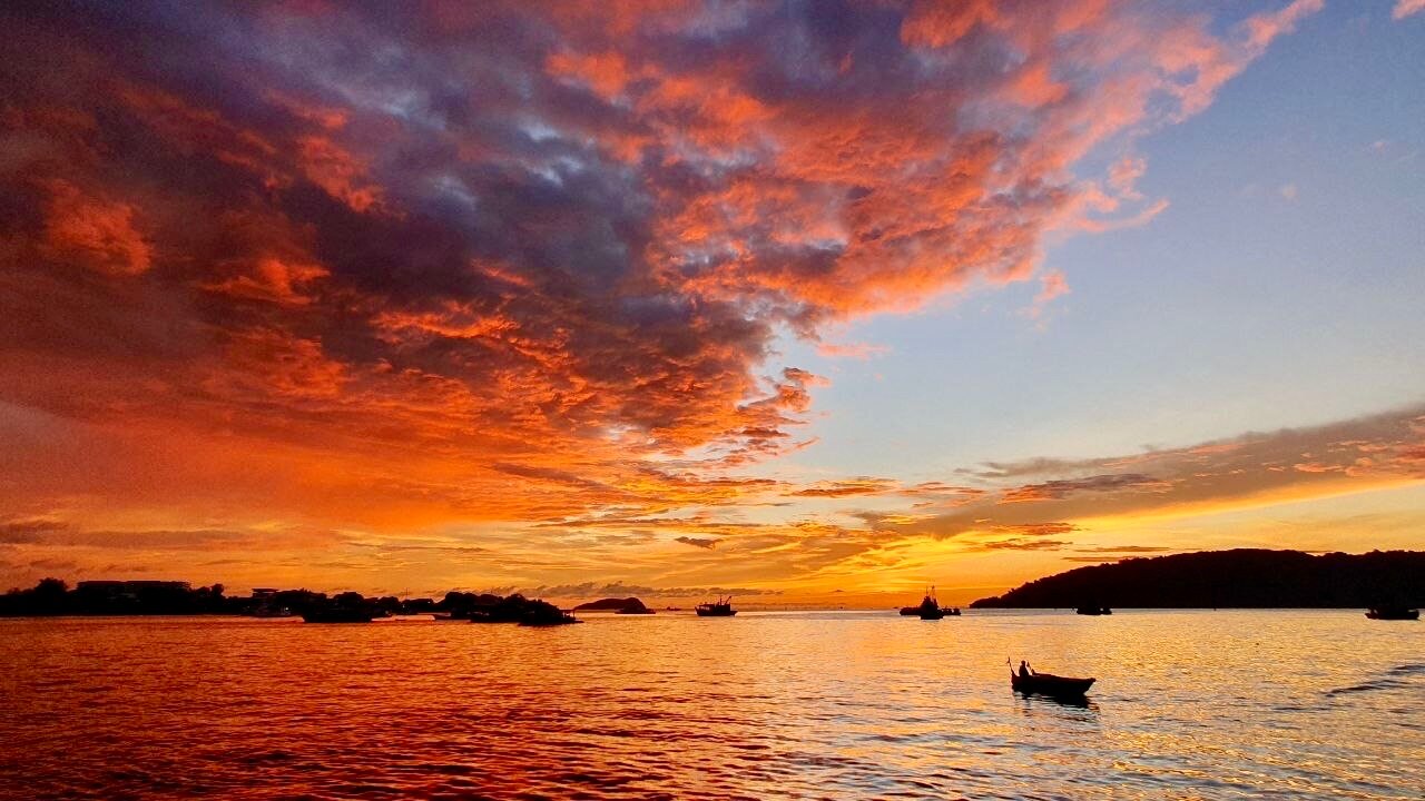 Фото Mercure Kota Kinabalu City Centre