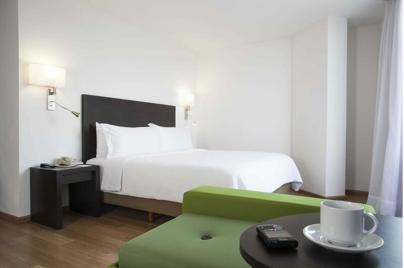 Гостиница Fiesta Inn Naucalpan