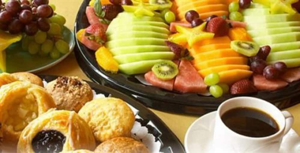 Фото Tullio Hotel