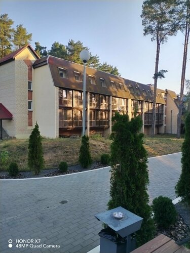 Гостиница Оздоровительный комплекс Спутник в Ждановичах