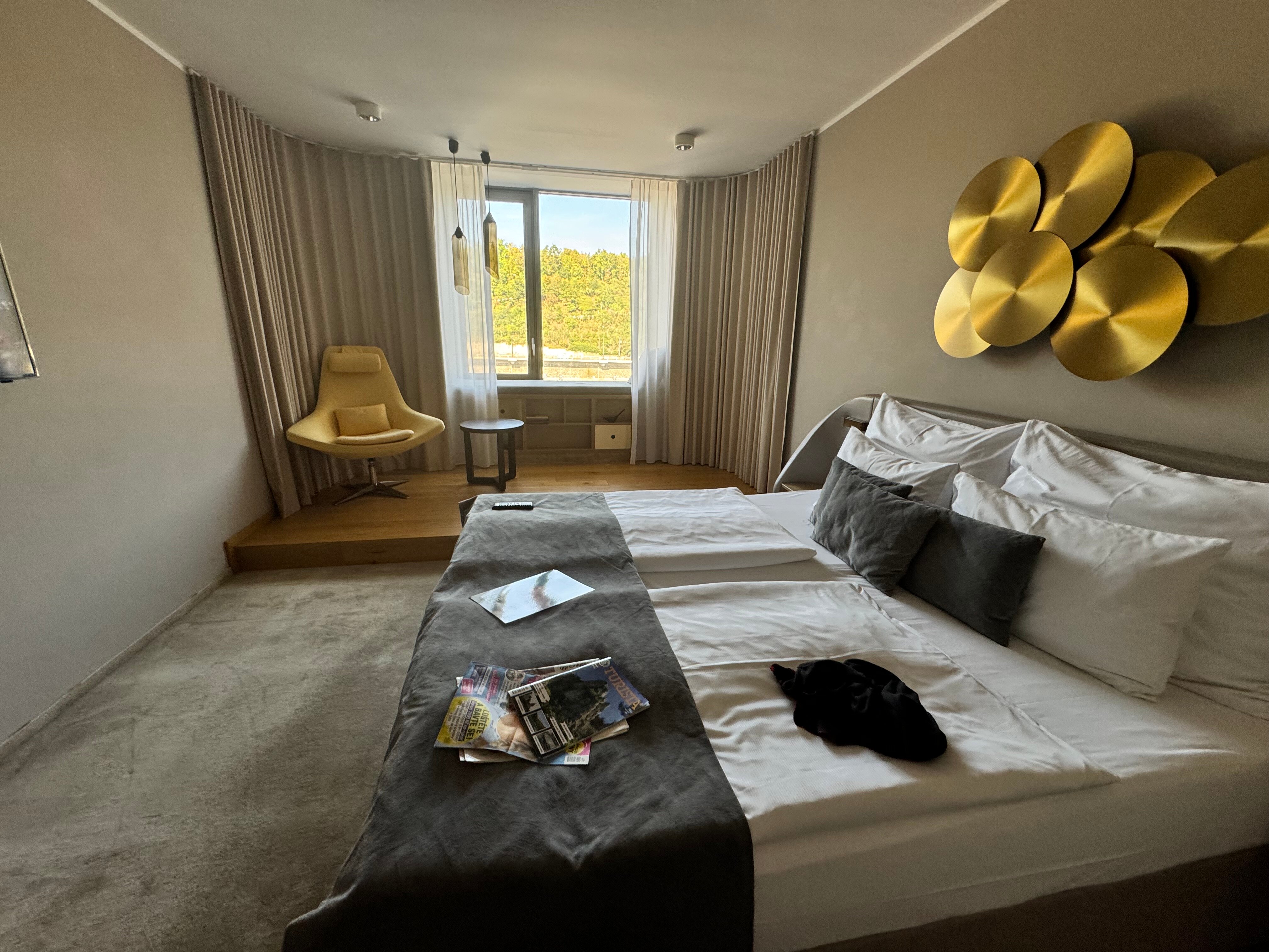 Фото The President