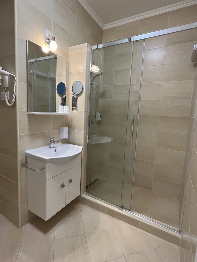 Фото Camille Apartments