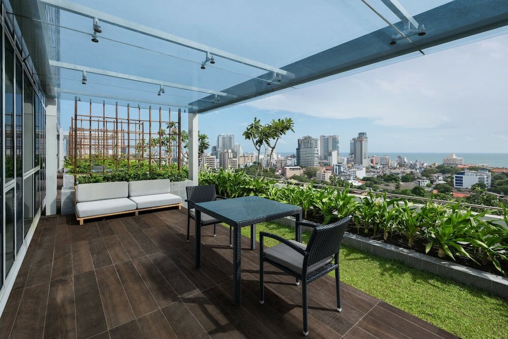 Фото Courtyard by Marriott Colombo