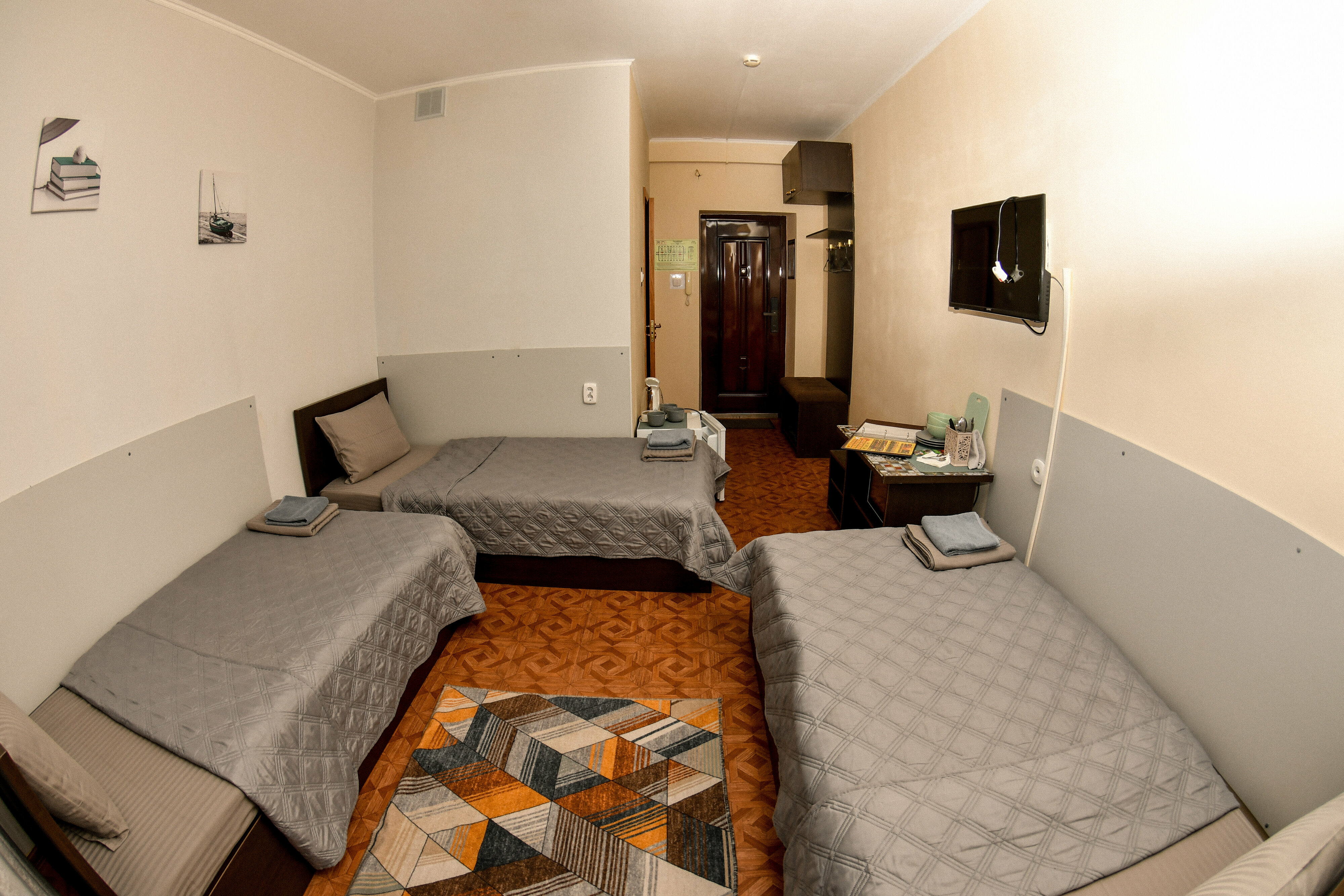 Фото отеля 3